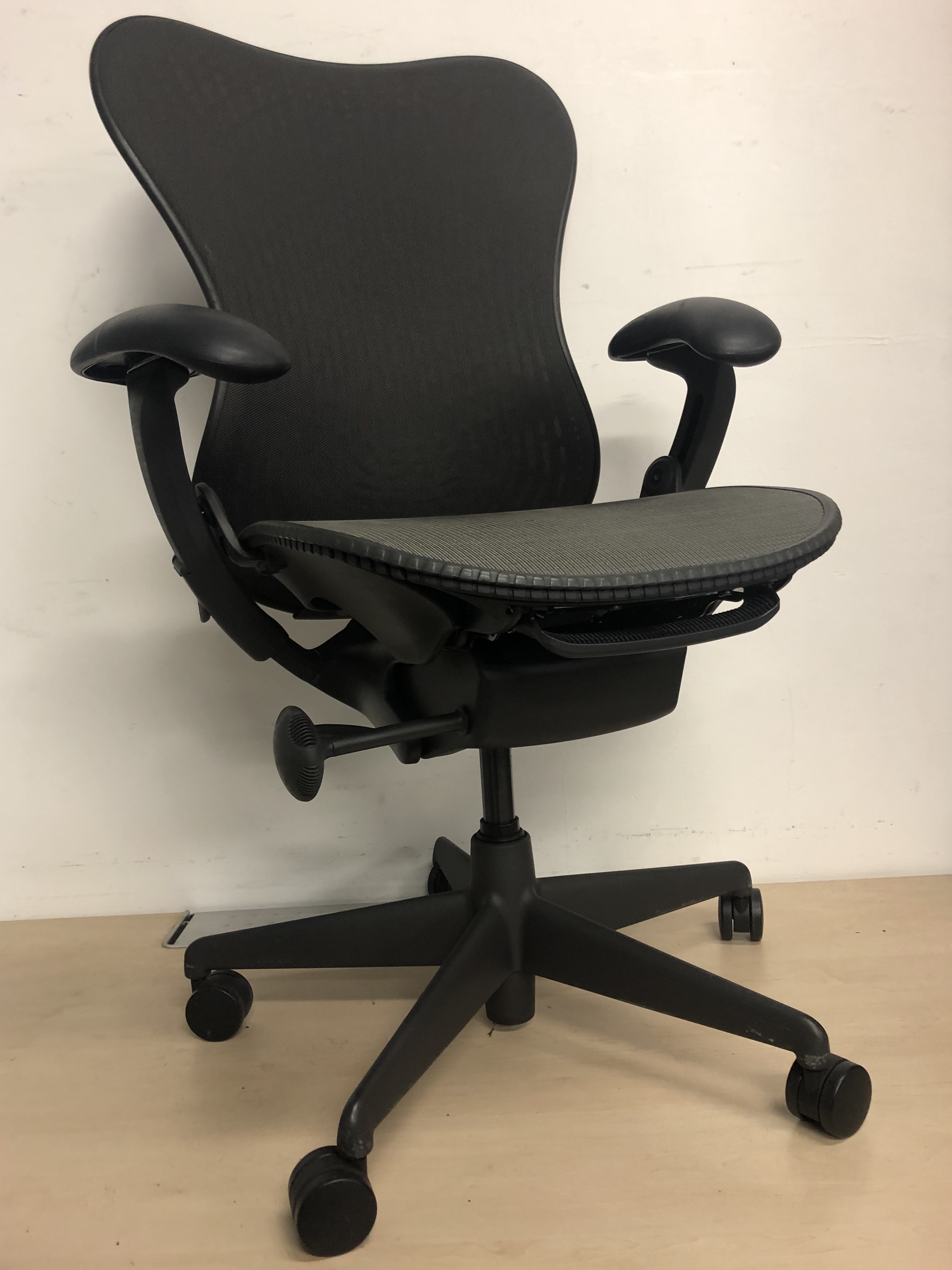 Herman Miller Black Mirra Single Lever Office Chair – Predominantly Office